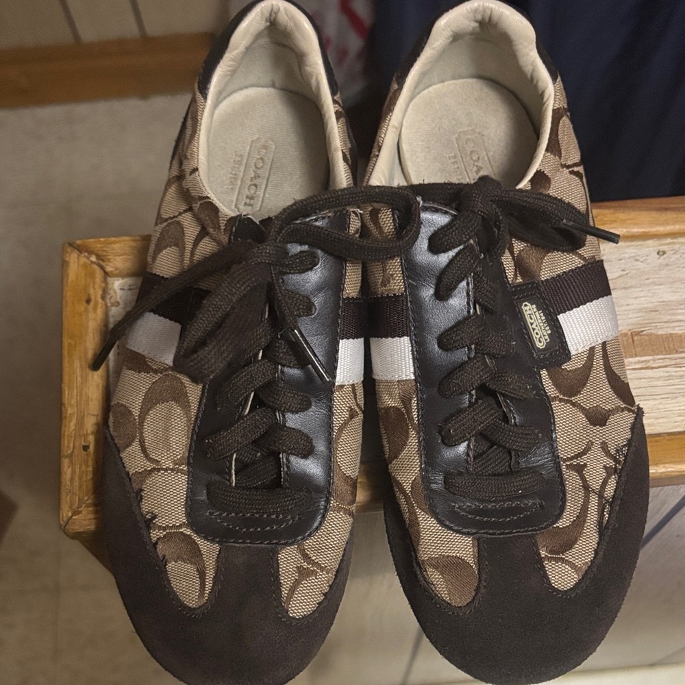 Coach Brown Signature Logo Lace-Up Sneakers with White Stripe
